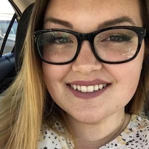 Meet your Posher, Lizy